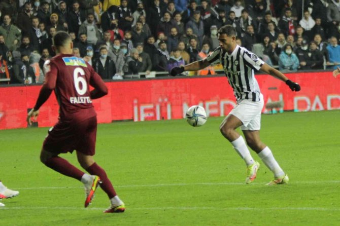 Spor Toto Süper Lig: Altay: 1 - Atakaş Hatayspor: 2 (Maç Sonucu)