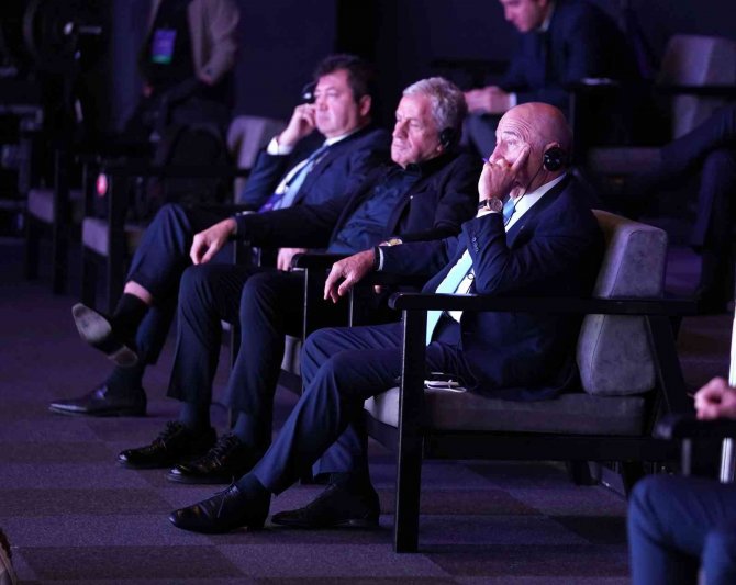 Hamit Altıntop: "Ferdi Kadıoğlu’nun Milli Takımı Seçme Konusunda, Top Onda"