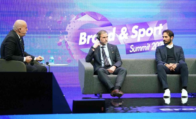 Hamit Altıntop: "Ferdi Kadıoğlu’nun Milli Takımı Seçme Konusunda, Top Onda"