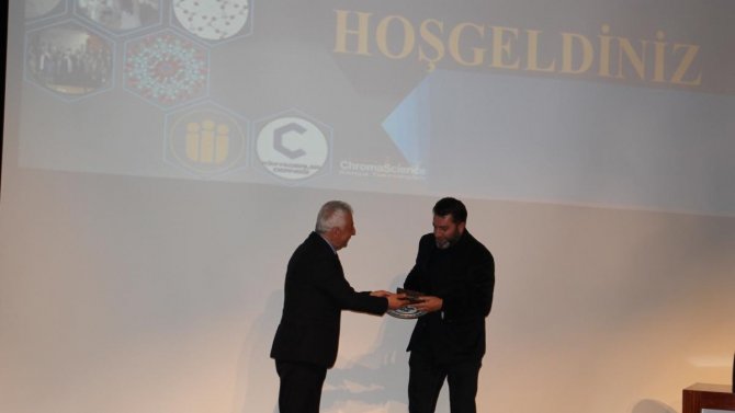 Öğrenciler Beyaz Önlük Giydi