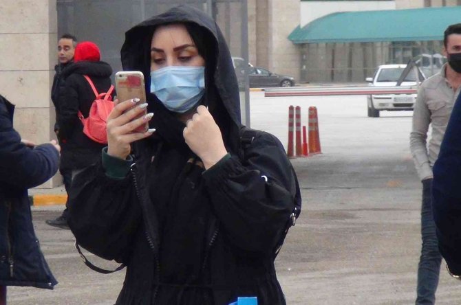 Türkiye’ye Günlük Bin İ̇ranlı Turist Geliyor