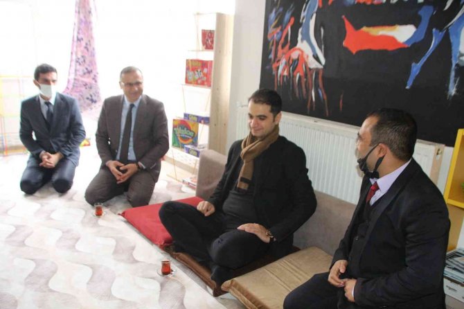 Kaymakam Güder Kütüphane Açılışı Yaptı