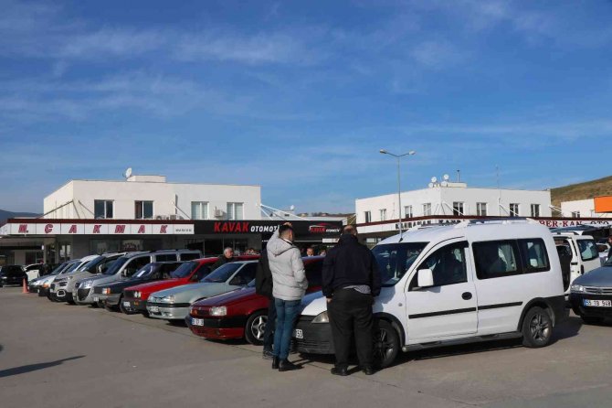 2. El Oto Piyasasında Kısır Döngü