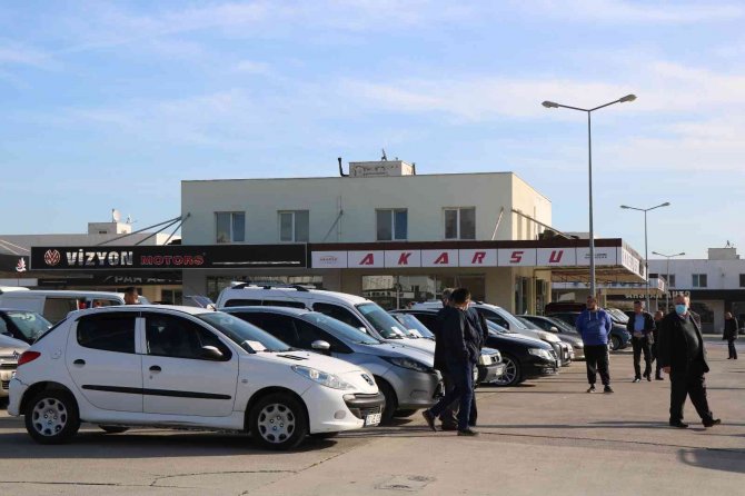 2. El Oto Piyasasında Kısır Döngü