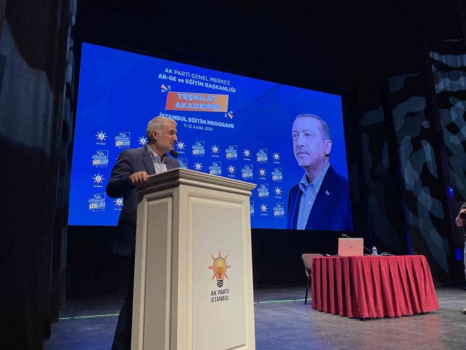 Ak Parti Teşkilat Akademisi İ̇stanbul Eğitim Programları Başladı