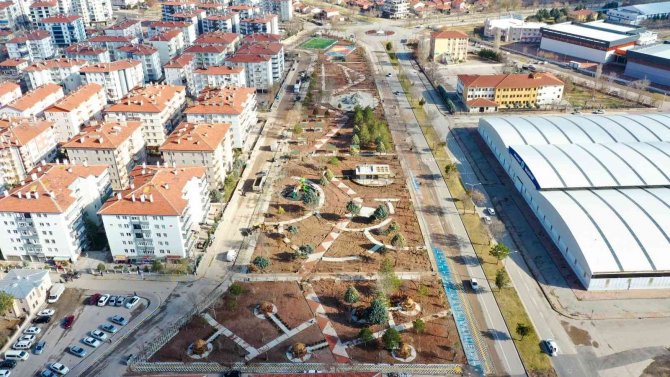 Başkan Dinçer: “Fatih Parkımızı Baştan Aşağı Yeniledik”