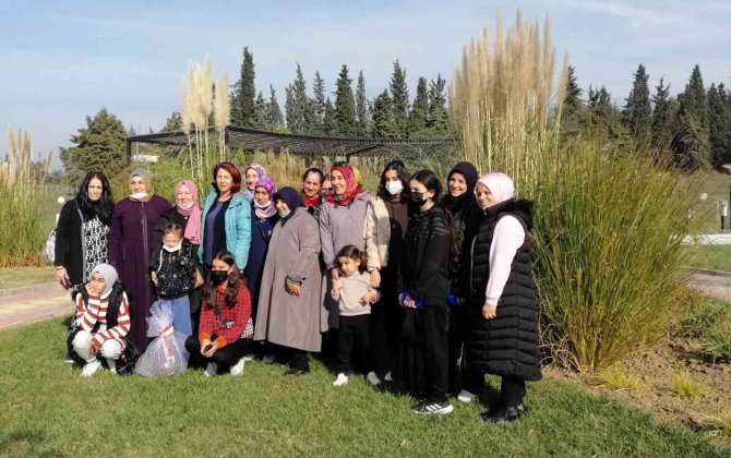 Öğretmenleriyle 4 Yıl Sonra Kuş Oteli’nde Buluştular