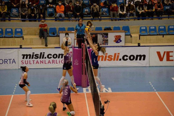 Aydın’ın Sultanları Sarıyer’i Rahat Geçti