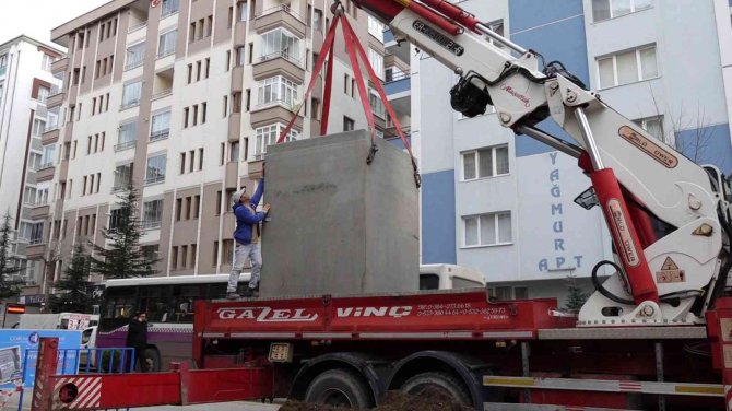 Çorum’da Çöp Konteynırları Yer Altına Alınıyor