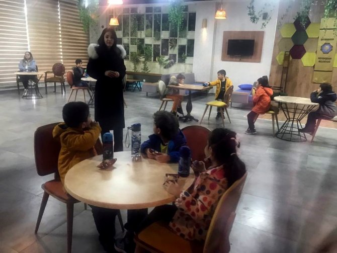 Minikler Aktif Yaşam Merkezini Ziyaret Etti