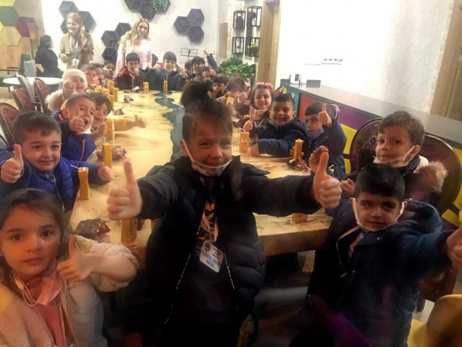 Minikler Aktif Yaşam Merkezini Ziyaret Etti