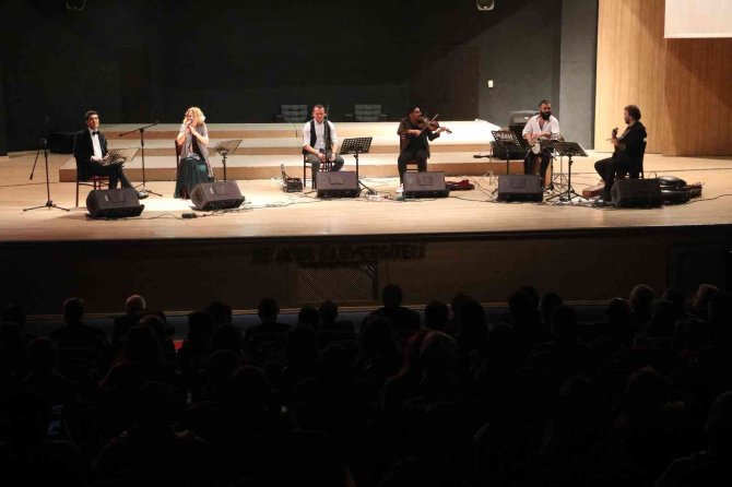 Edirne’de Makedonya Türkçe Eğitim Bayramı Kutlandı