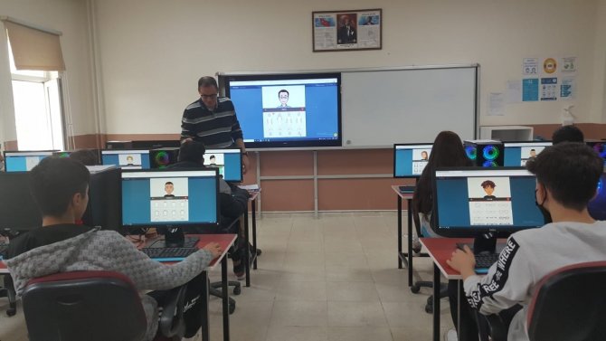 Gediz’de E-twinning Projesi