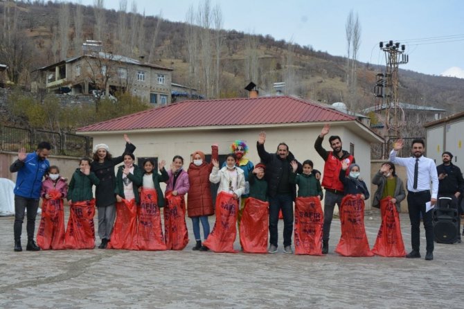 Gençlik Merkezinden Okullarda Farklı Etkinlikler