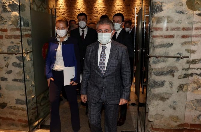 Hazine Ve Maliye Bakanı Nebati İş Dünyası Temsilcileriyle Yeni Ekonomi Modelini Konuştu