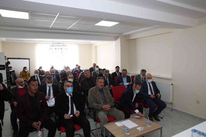 Başkan Büyükkılıç İlçe Ziyaretlerine Özvatan İle Devam Etti