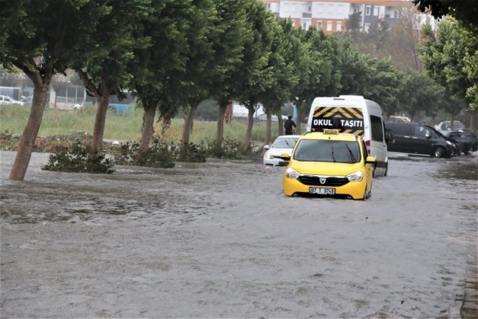 Kasım Ayında Yağışlar Geçen Yıla Göre Yüzde 32 Arttı