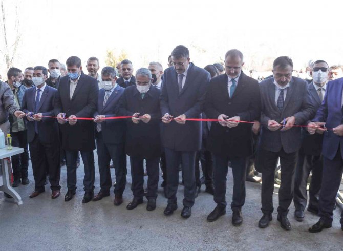 Modernizasyon Çalışmaları Tamamlanan Mezbahane Hizmete Sunuldu