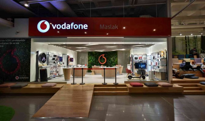 Vodafone, Türkiye’deki Mağazalarını Yeniliyor