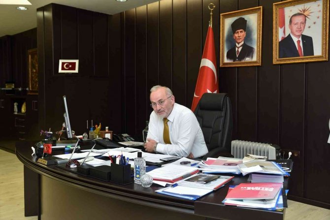 Rektör Ünal’a Gençlik Buluşması Daveti