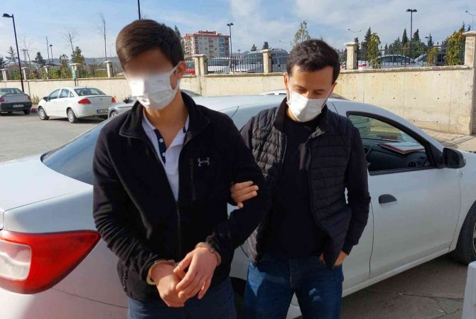 Uyuşturucu Ticaretinden Gözaltına Alındı