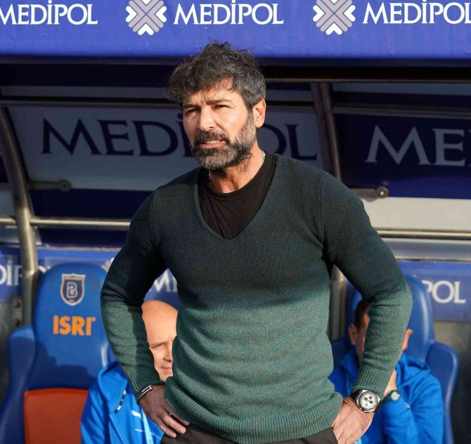 Spor Toto Süper Lig: Medipol Başakşehir: 0 - Kasımpaşa: 0 (İ̇lk Yarı)