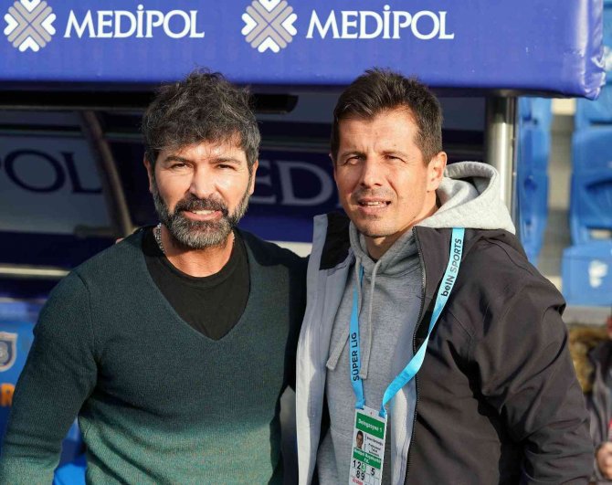 Spor Toto Süper Lig: Medipol Başakşehir: 0 - Kasımpaşa: 0 (İ̇lk Yarı)