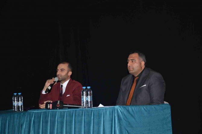 Tatvan’da “Toplumsal Şiddete Karşı Farkındalık” Programı Düzenlendi