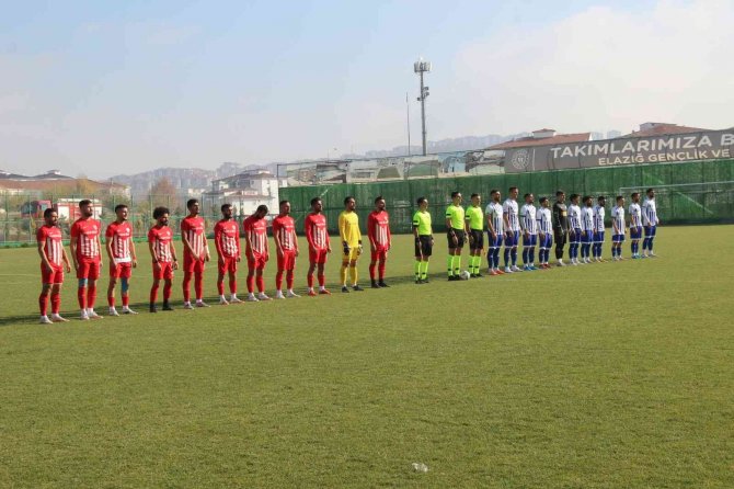 Tff 3. Lig: Hd Elazığ Karakoçan: 1 - Beyoğlu Yeni Çarşı: 1
