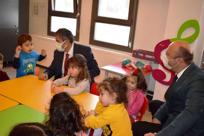 Yeni İ̇l Milli Eğitim Müdürü Tatlı, Ayvalık’ta İncelemelerde Bulundu