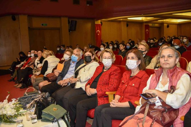 Karalar: "Konuşuyoruz Ama Kadına Şiddet Azalmıyor, Daha Da Artıyor"