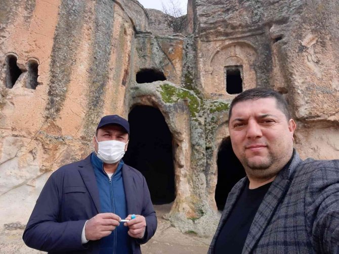 Frig Vadisi’ne Bu Kez De Özbek Turistleri Hayran Kaldı
