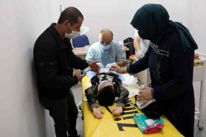 Büyükşehir’den Sünnet Ve Psikolog Hizmeti