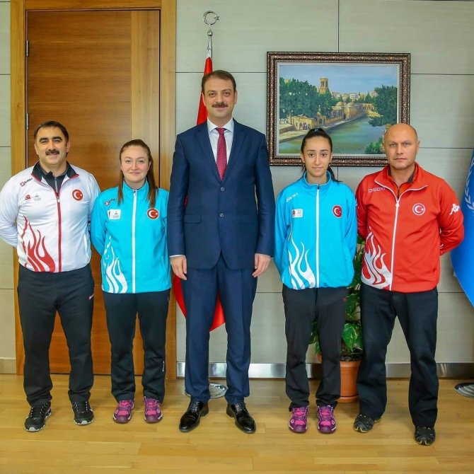 Erzincanlı Milli Sporcular Dünya Şampiyonası İçin İ̇spanya Yolcusu