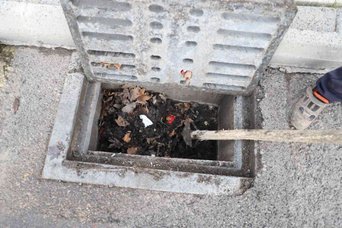 1 Milyon 447 Bin Metre Şebeke Ağı Elden Geçirildi