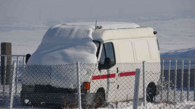 Ardahan Sıfırın Altında Eksi 20.4 Dereceyi Gördü