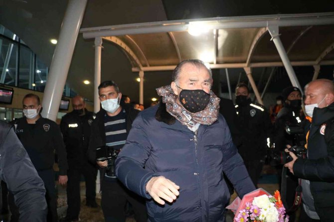 Galatasaray’a Sivas’ta Coşkulu Karşılama