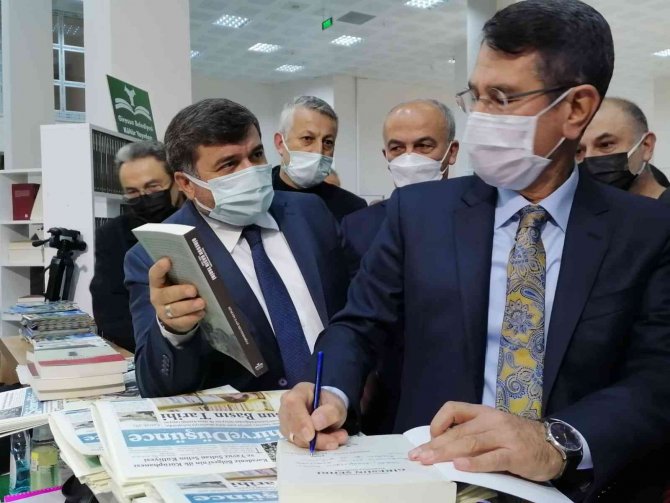 Giresun’da 2. Kitap Fuarı Açıldı