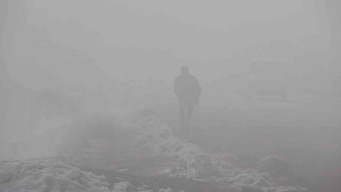 Yüksekova’da Göz Gözü Görmüyor