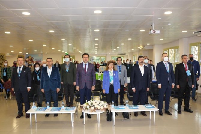 İ̇zmir İ̇l Milli Eğitim Müdürlüğünden Din Öğretimi Çalıştayı