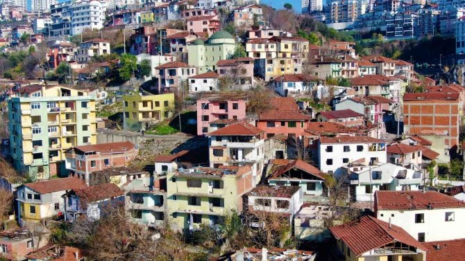 Türkiye Rekorunun Kırıldığı Cedit, Hayalet Şehre Döndü