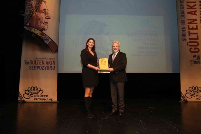 Gülten Akın Etkinlikleri Sempozyumla Sona Erdi