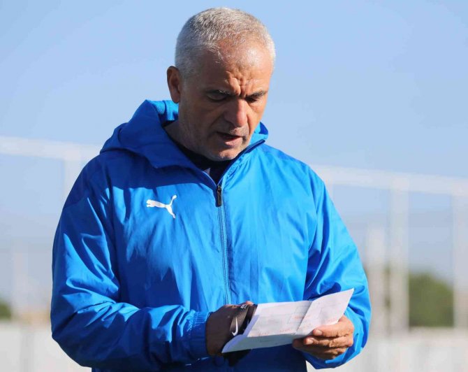 Rıza Çalımbay’ın Galatasaray Karnesi Parlak Değil