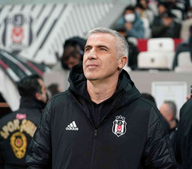 Spor Toto Süper Lig: Beşiktaş: 0 - Kayserispor: 0 (Maç Devam Ediyor)
