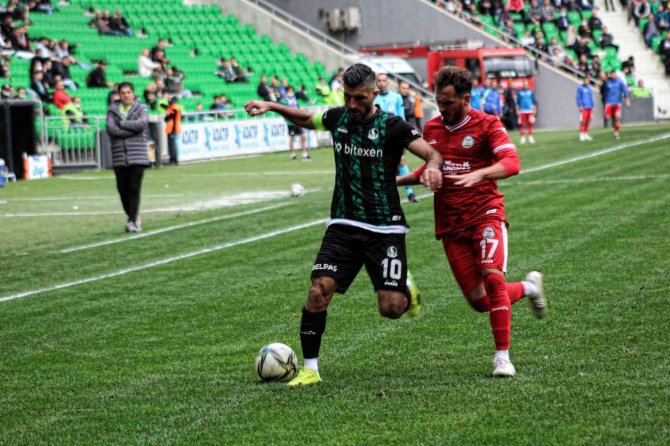 Tff 2. Lig: Sakaryaspor: 2 - Serik Belediyespor: 1
