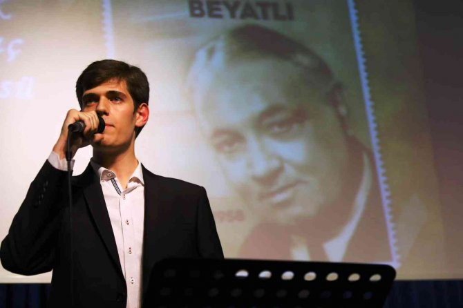 Büyükşehir Usta Şairi Unutmadı
