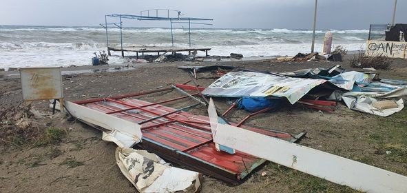 İ̇zmir’i Sağanak Vurdu