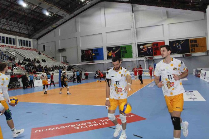 Efeler Ligi: Cizre Belediyespor: 1 - Sorgun Belediyesi: 3