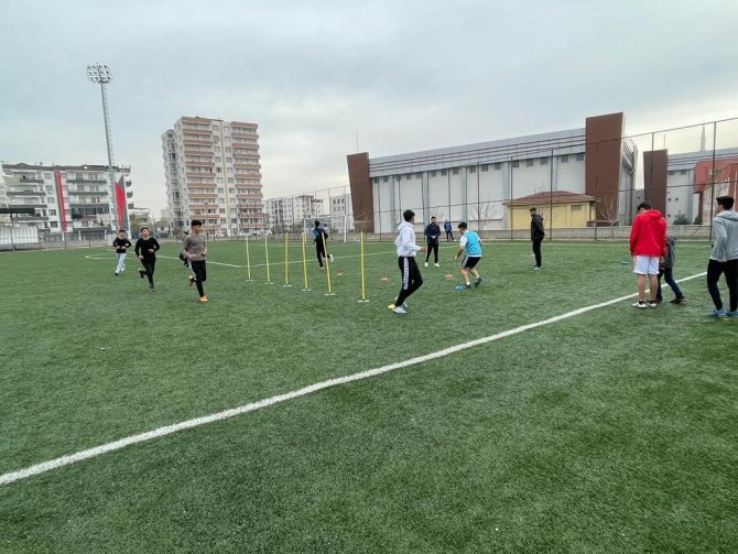 Yenişehir Belediyesi 13 Branşta Ücretsiz Kurs Başlattı