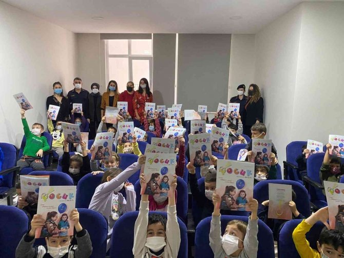 Anaokulu Öğrencileri “Tim Jandarma” İle Tanıştı